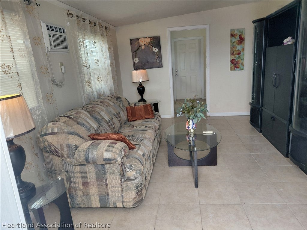8116 Clara St, Sebring, FL 33870 photo