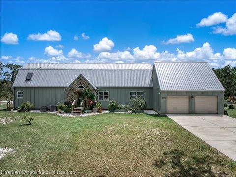 Single Family Residence in Sebring FL 215 Nursery Road.jpg
