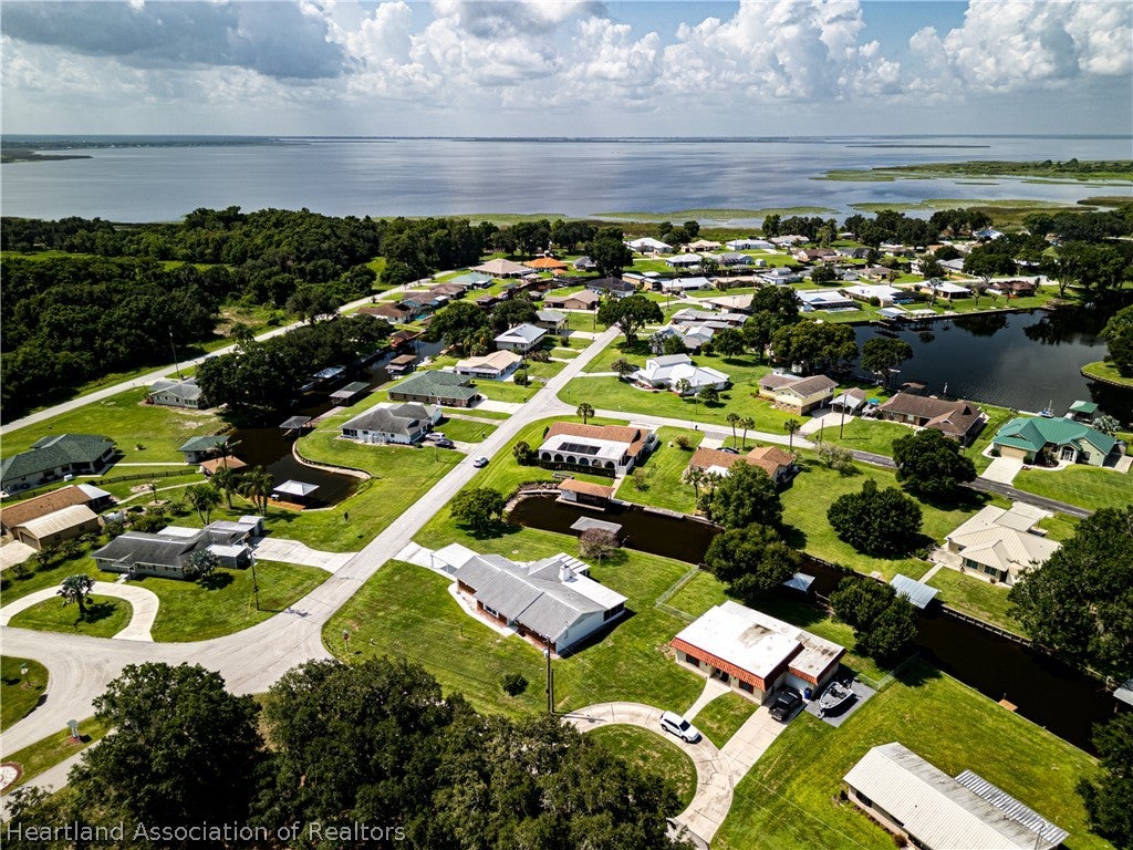 3501 Oakview Dr, Sebring, FL 33876 photo