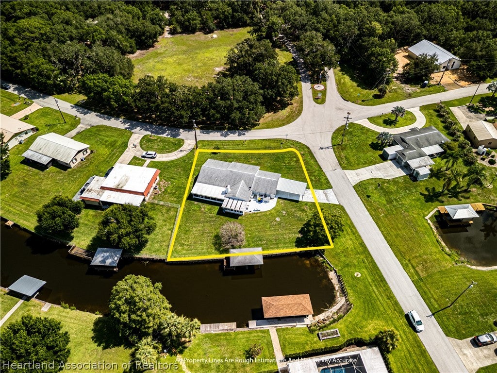3501 Oakview Dr, Sebring, FL 33876 photo