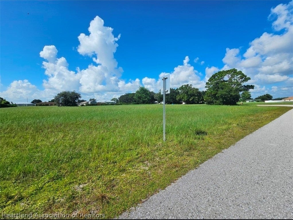 8500 Pine Glen Rd, Sebring, FL 33876 photo