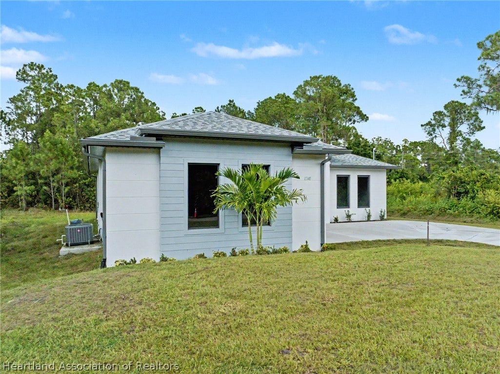 8248 Sun North Lake Blvd, Sebring, FL 33872 photo