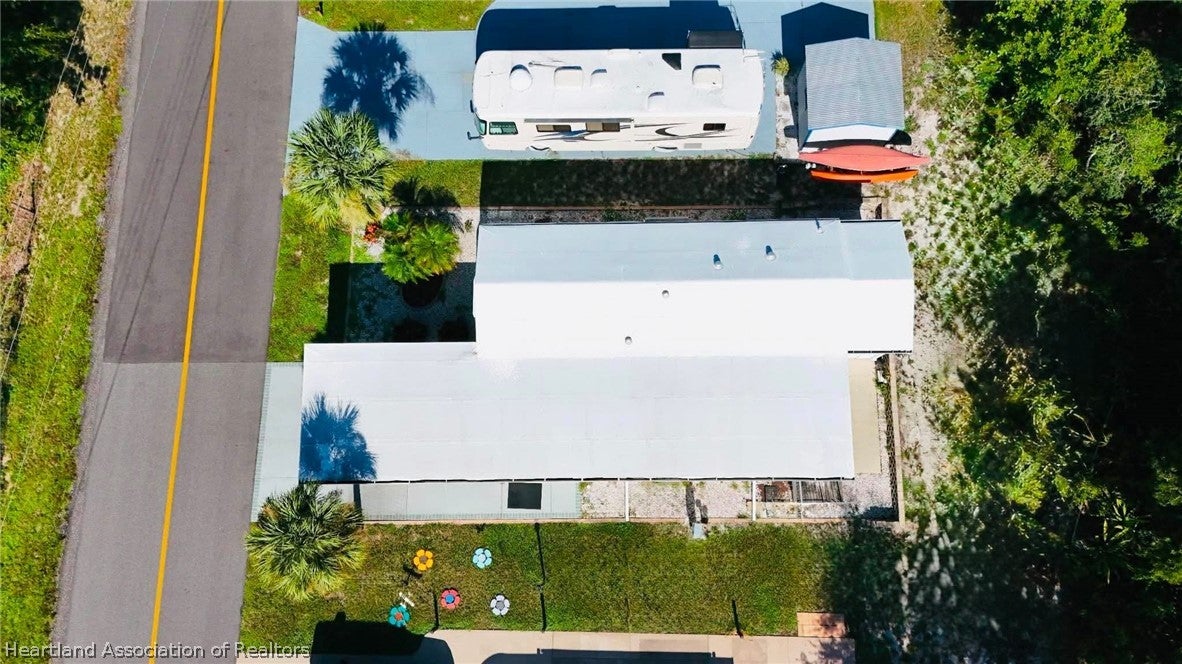 218 Shoreline Dr, Lake Placid, FL 33852 photo