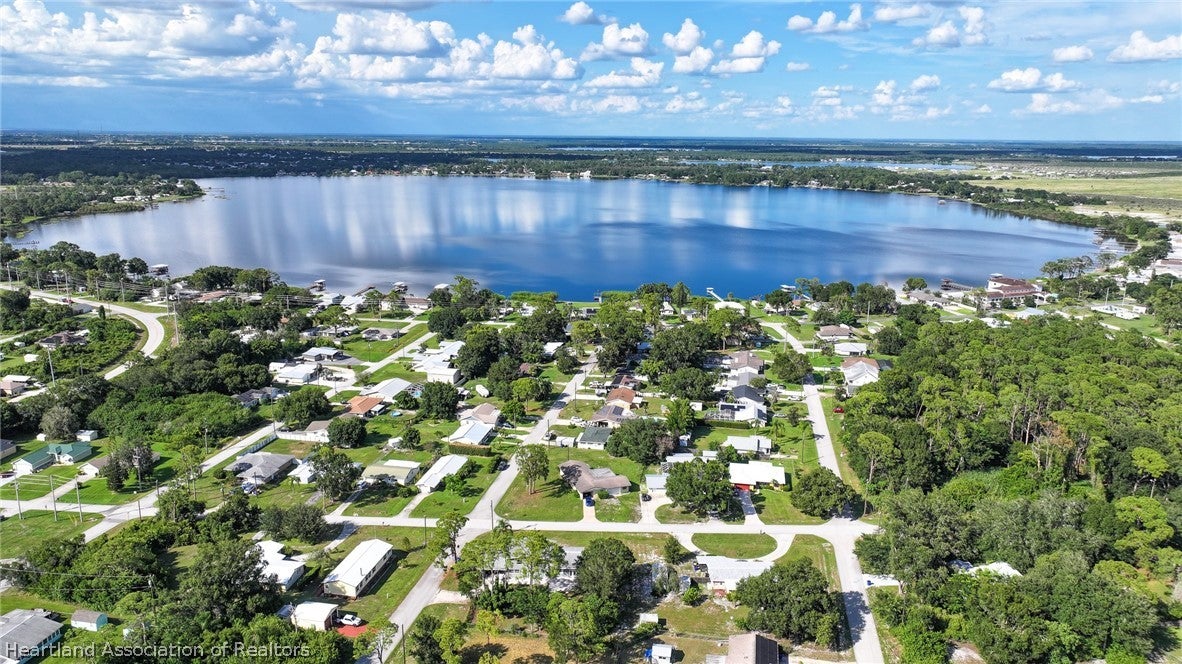 2415 Sunset Dr, Sebring, FL 33870 photo