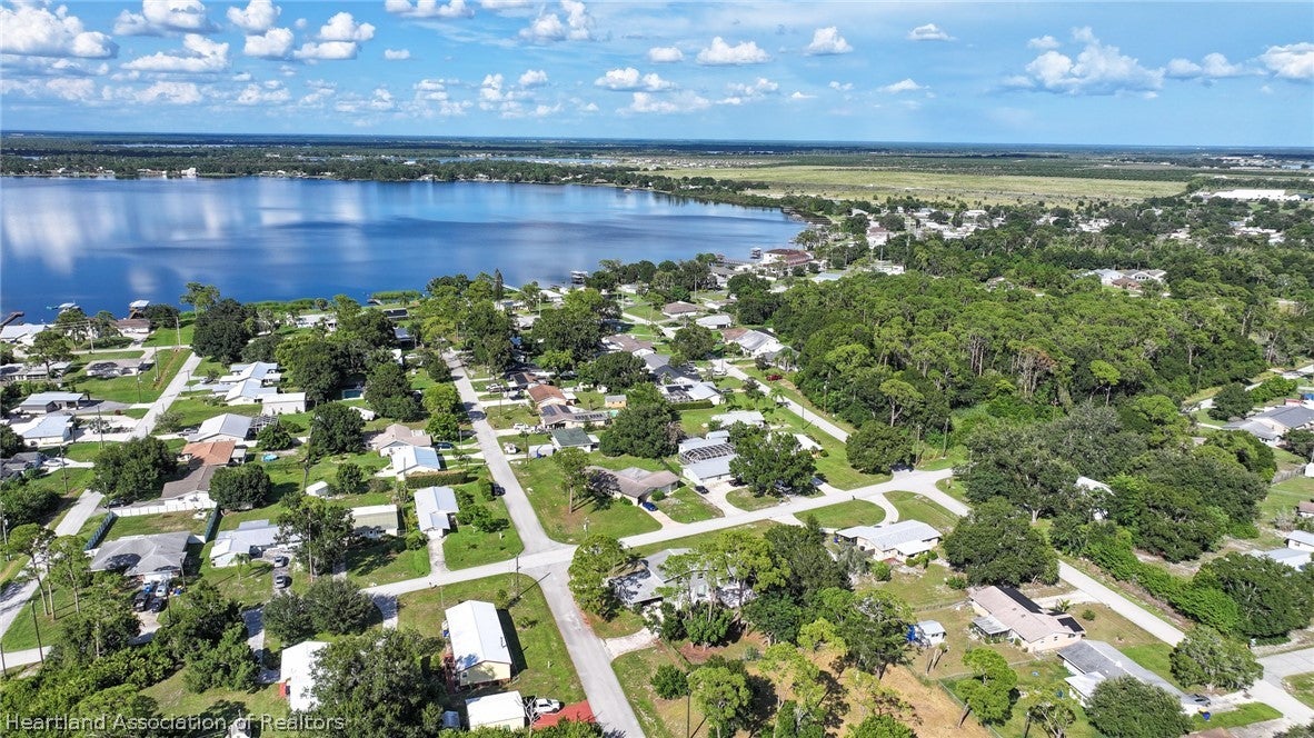 2415 Sunset Dr, Sebring, FL 33870 photo