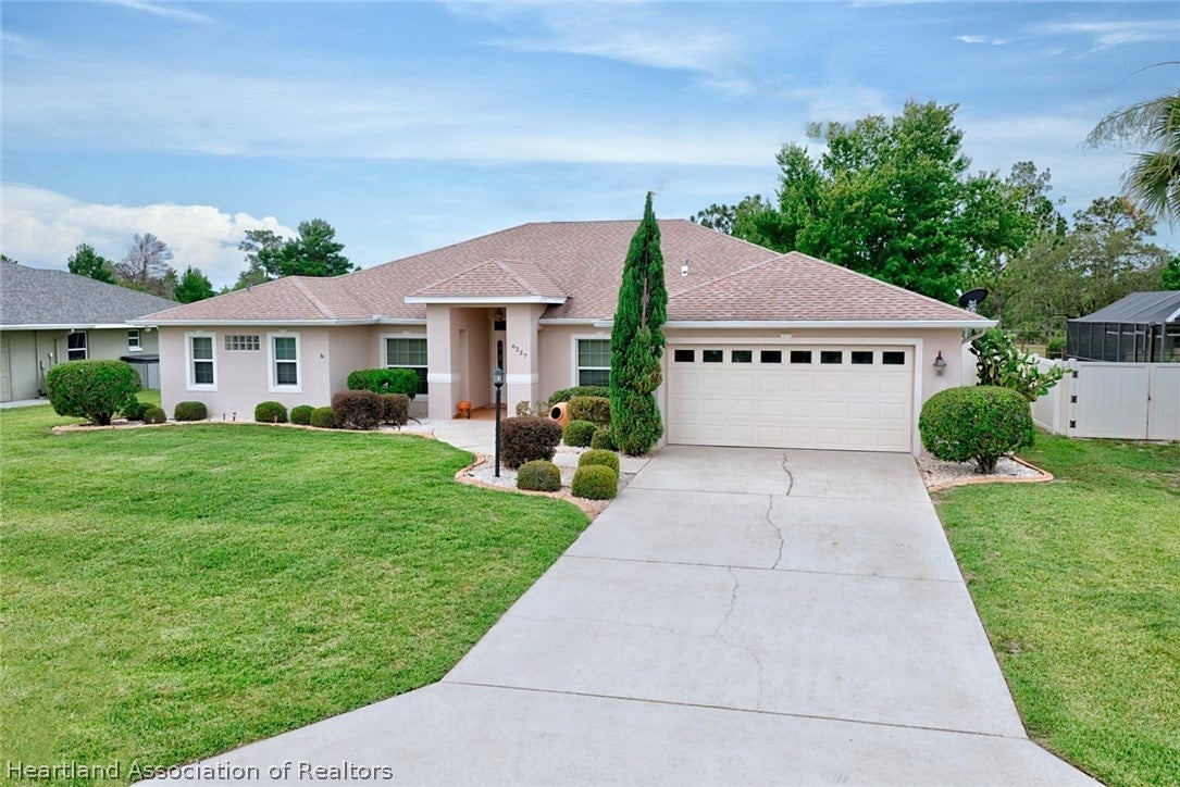 6227 Columbus Blvd, Sebring, FL 33872 photo