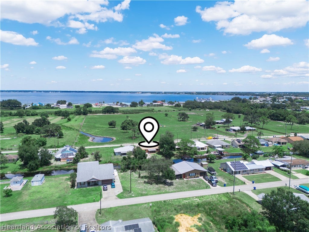 1205 Killarney Dr, Sebring, FL 33870 photo