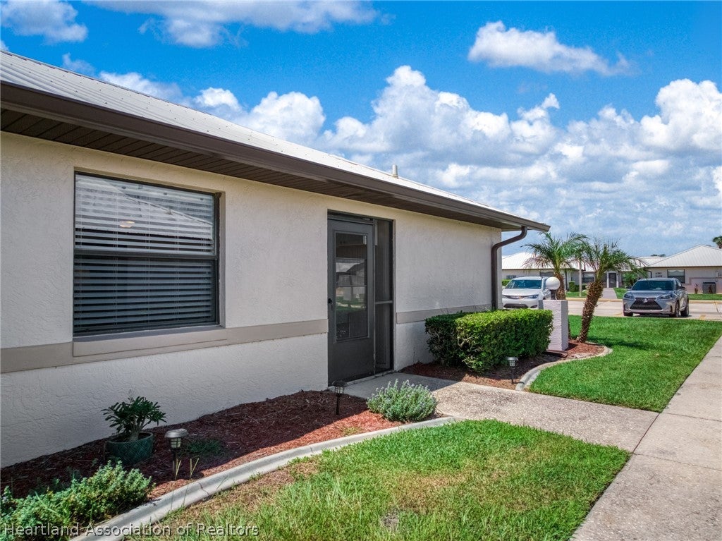 1300 Villaway, Sebring, FL 33876