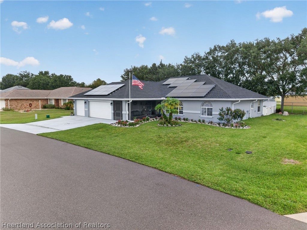61 Grandview Blvd, Lake Placid, FL 33852 photo