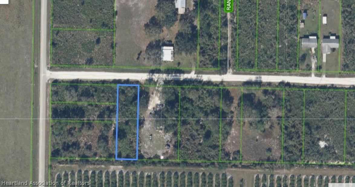 2609 Hacienda Dr, Lorida, FL 33857 photo