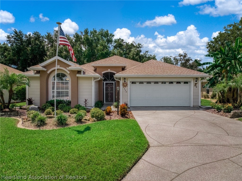 3032 Oakhill Dr, Avon Park, FL 33825