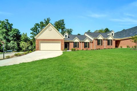 Townhouse in Greenwood SC 125 Devon Park Drive.jpg