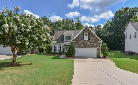 Single Family Residence in Greenwood SC 105 Culbertson Court.jpg
