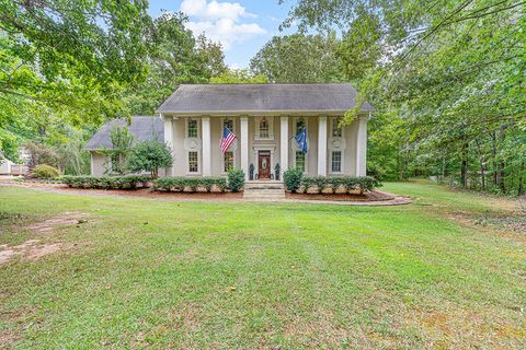 Single Family Residence in Greenwood SC 713 Saddle Hill Rd.jpg