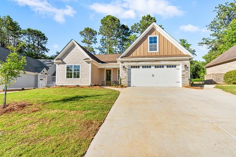 Single Family Residence in Ninety Six SC 105 Patriot Point Ct.jpg