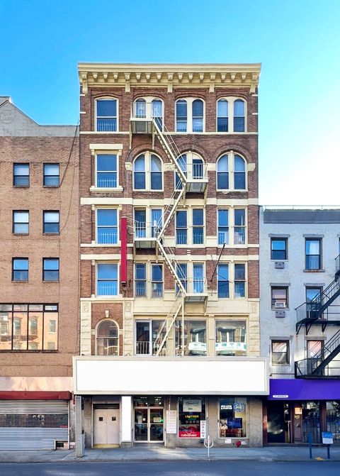  in New York NY 113 Bowery Street.jpg