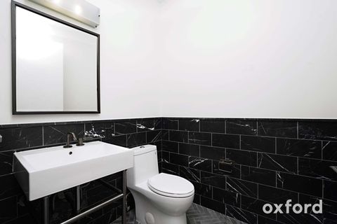 Condominium in New York NY 959 1st Avenue #23-H 2.jpg