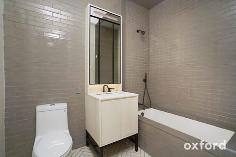 Condominium in New York NY 959 1st Avenue #23-H 7.jpg