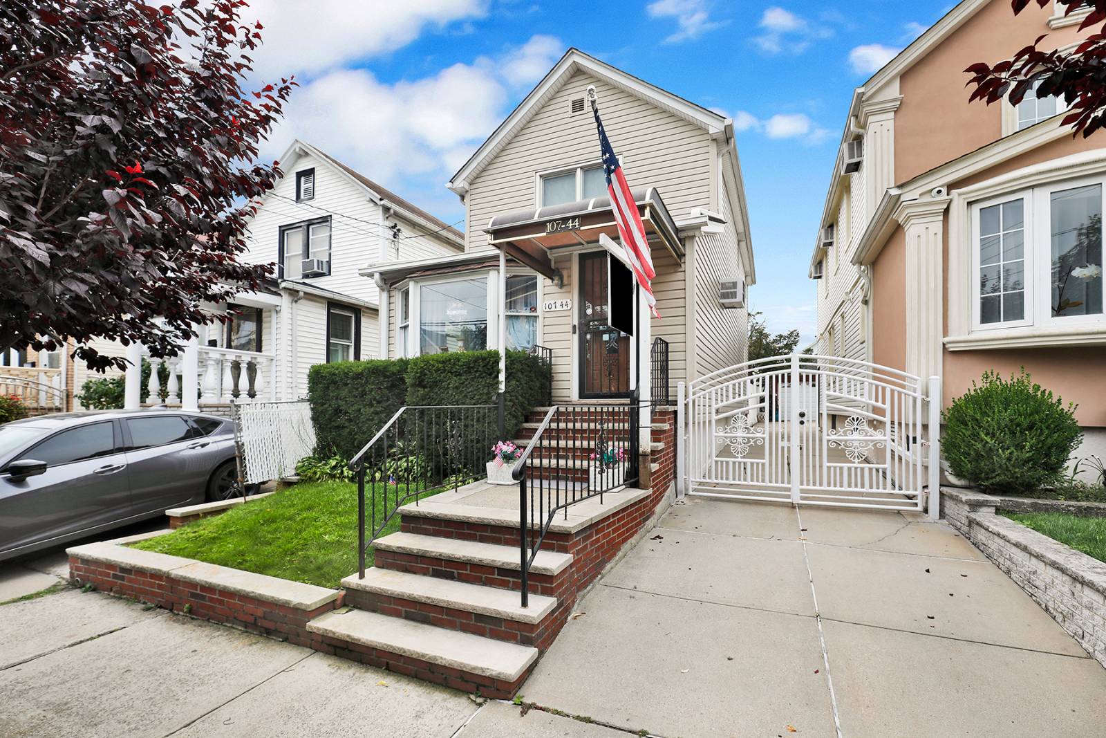 107 44 108th St, Richmond Hill, NY 11419