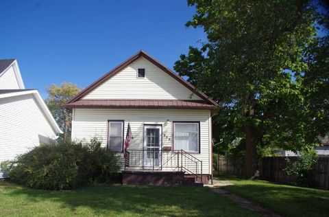 Single Family Residence in Broken Bow NE 218 N 9th Ave.jpg