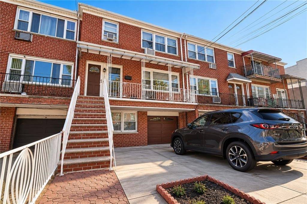 2924 86th St, Brooklyn, NY 11223 photo