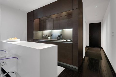Condominium in New York NY 20 Pine Street #516 2.jpg
