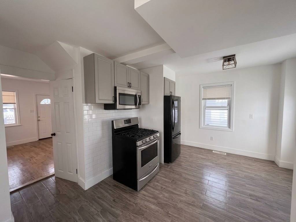 149 Beach 27 St, New York, NY 11691 photo
