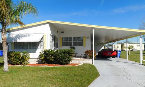 Manufactured Home in Lakeland FL 16 Club House Dr.jpg