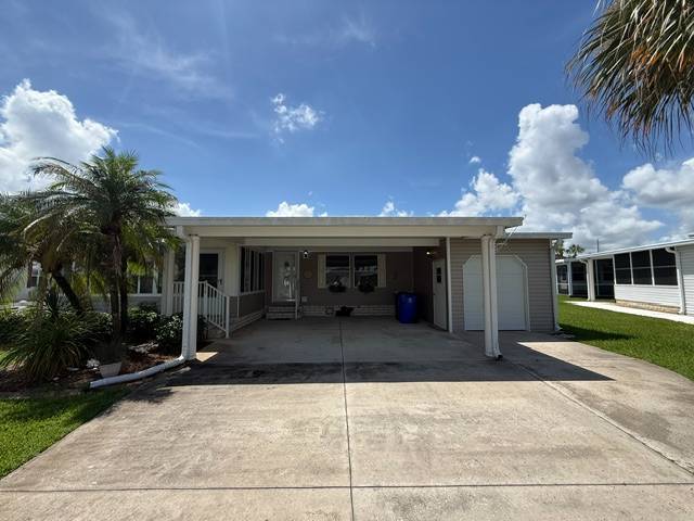 2813 Whistlestop, Sebring, FL 33872