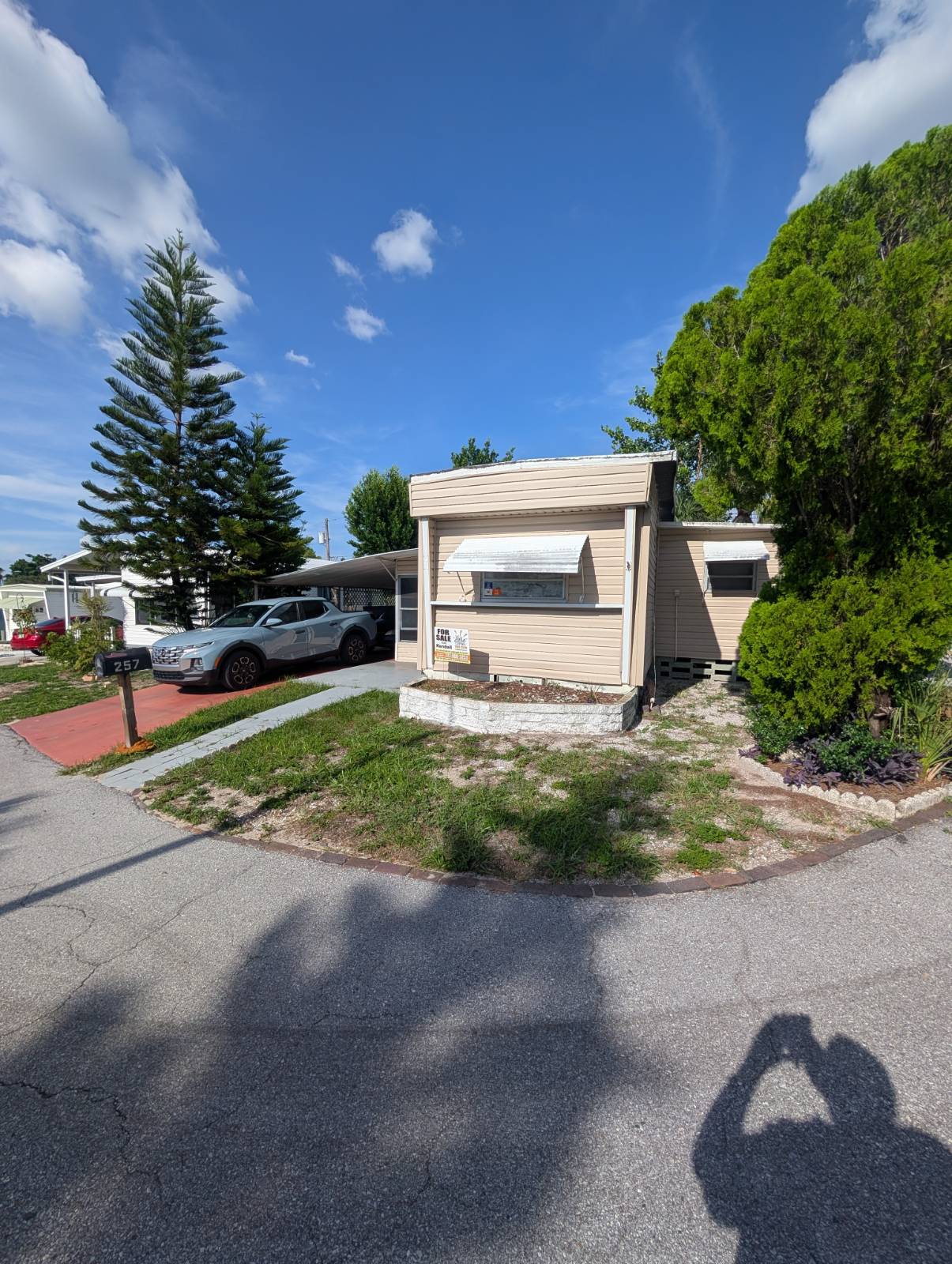 2560 62 Ave, Saint Petersburg, FL 33702