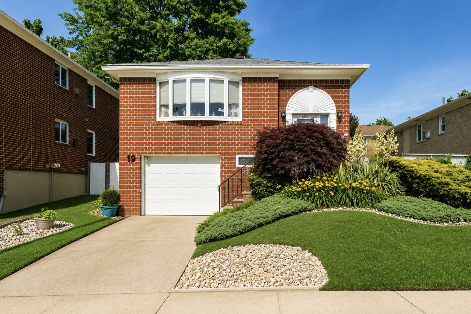 19 Elias Pl, Staten Island, NY 10314