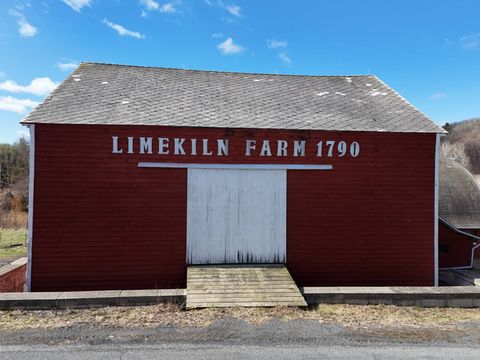 Farm in West Coxsackie NY 001WP Reservoir Rd.jpg