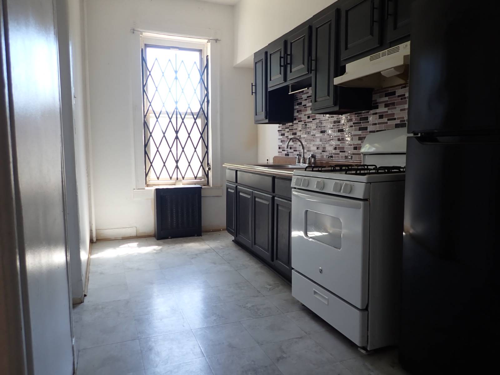 11 Milford St, Brooklyn, NY 11208 photo