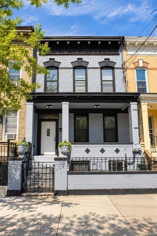 661 Sheffield Ave, Brooklyn, NY 11207