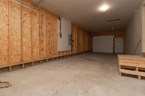 Single Family Residence in Tioga ND 214 1st street NW St 10.jpg