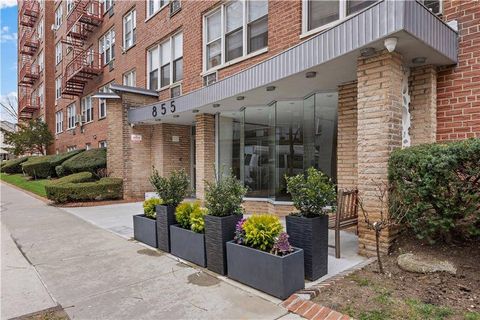  in Brooklyn NY 855 East 7th St #1k & 1L.jpg