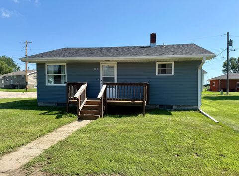Single Family Residence in Elgin NE 405 Elm St.jpg