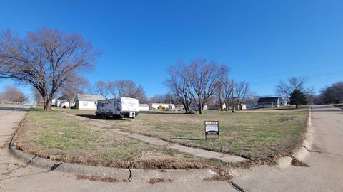  in Auburn NE 1213-1221 9th Street.jpg