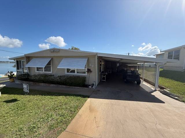 29 Paradise Hill Dr, Lake Placid, FL 33852
