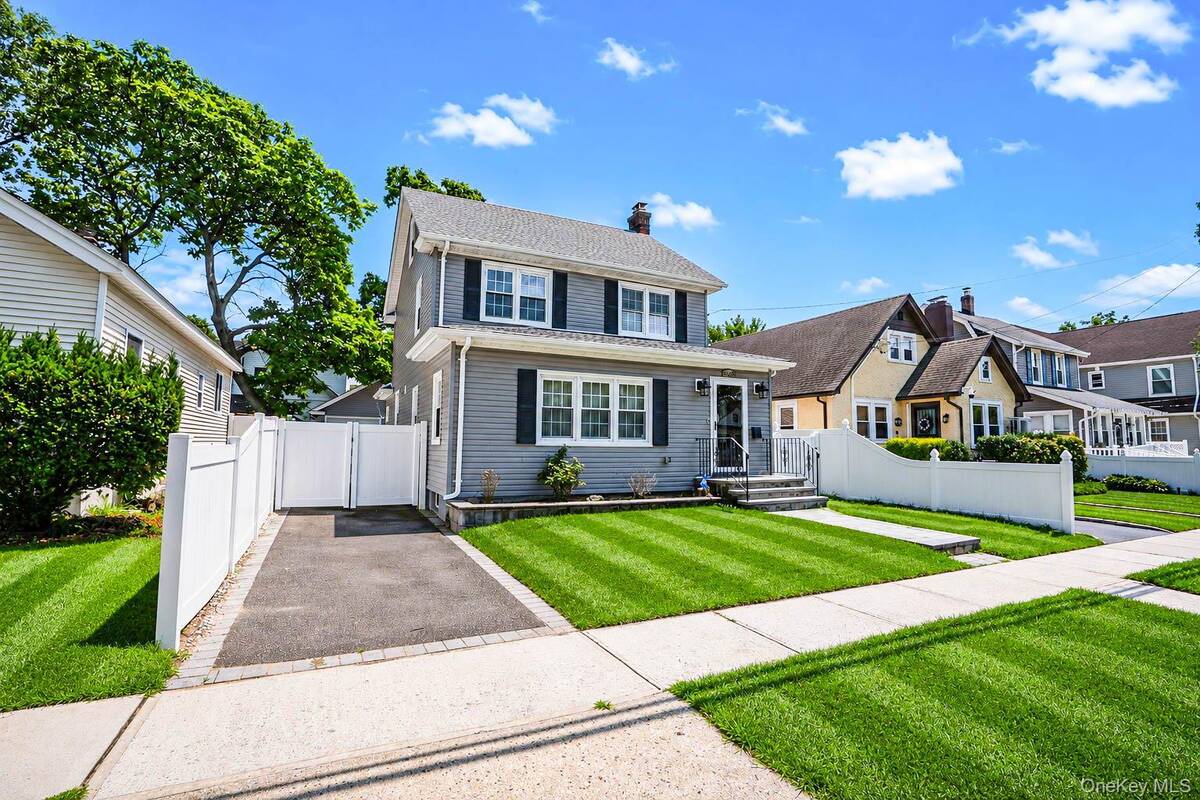 1365 Langdon Blvd, Rockville Centre, NY 11570 photo