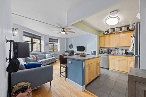 Condominium in Brooklyn NY 1814 Saint Johns Pl #B4.jpg