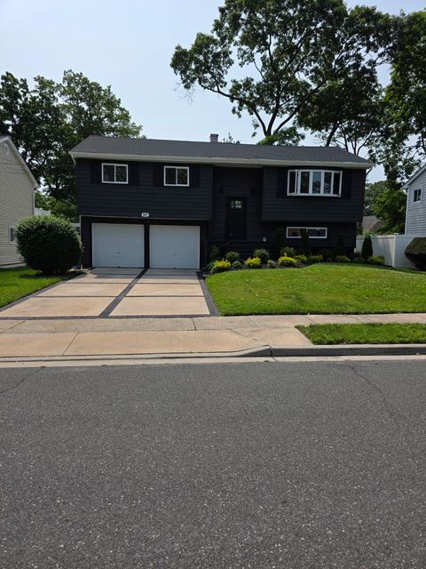 Single Family Residence in West Hempstead NY 807 Iris Place.jpg