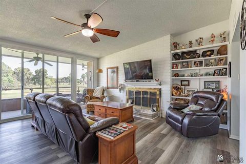  in Yuma ND 500 E Country Club Dr ##8.jpg