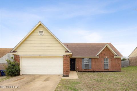 Single Family Residence in Horn Lake MS 4444 Bradford Drive.jpg