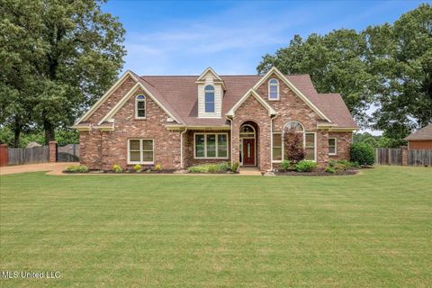 Single Family Residence in Olive Branch MS 4872 Bobo Place.jpg