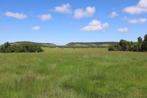  in Hulett WY Tract 24 Thrill Hill Road.jpg