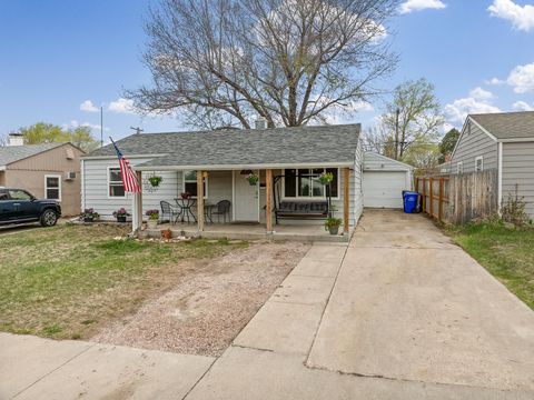 Single Family Residence in Rapid City SD 2109 Ivy Avenue.jpg