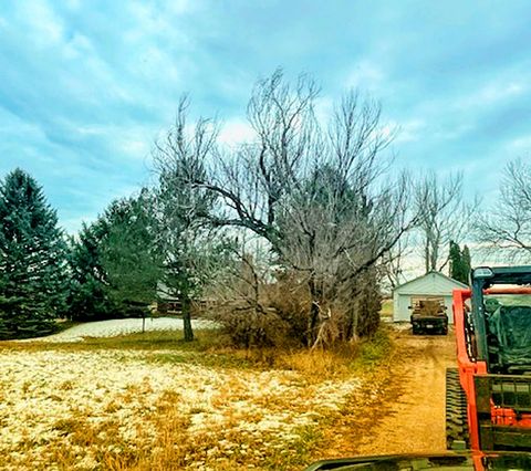 Farm in Garryowen MT 435 W Onion Creek Road 28.jpg