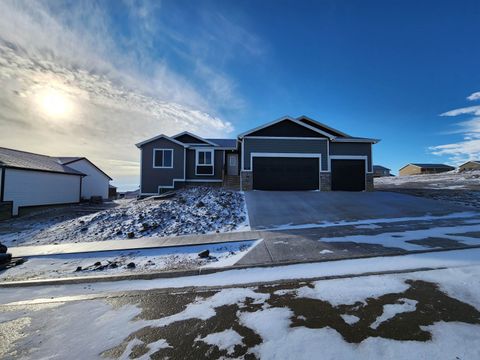 Single Family Residence in Rapid City SD 3215 Jessup Lane.jpg