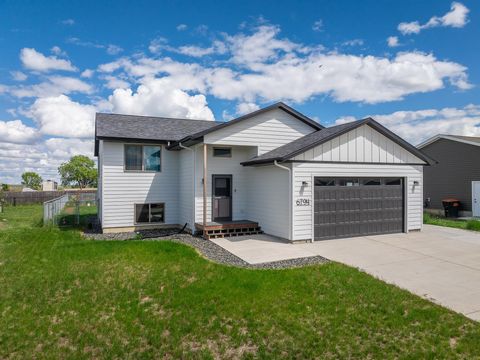 Single Family Residence in Rapid City SD 6794 Abelia Street.jpg